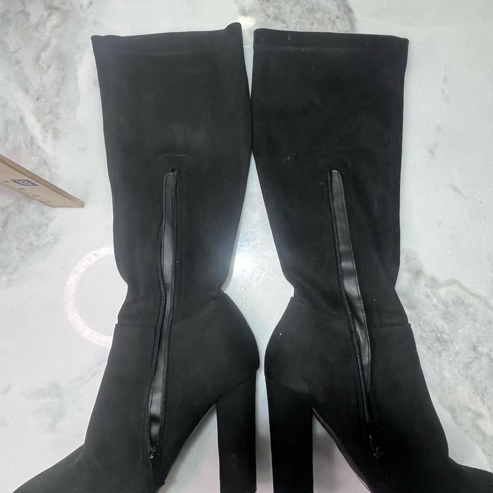 Glaze Black suede Heeled Boots, size 8